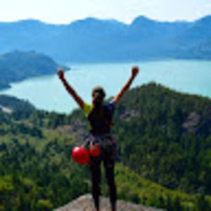 Meet your Posher, Holly